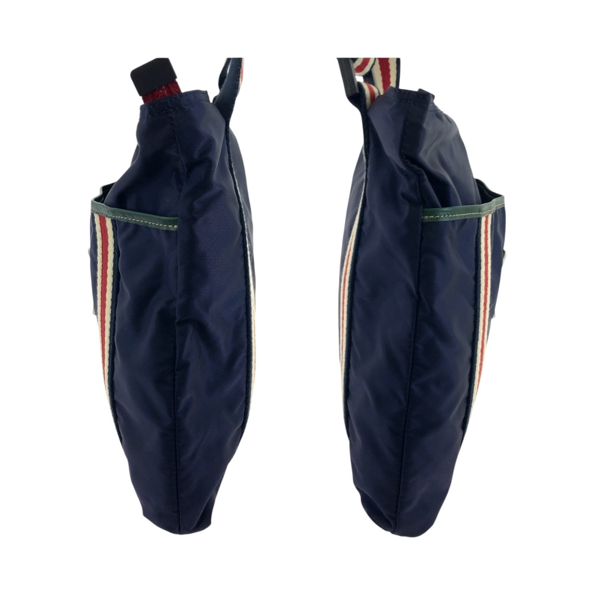 19717
GUCCI Crest Navy Red Black Hardware Nylon 189662 Shoulder Bag Sacoche Men's A50