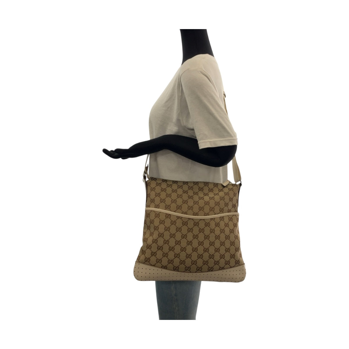 19721
GUCCI Beige Ivory Silver Hardware GG Canvas 145857 Shoulder Bag Pochette Ladies ABP34