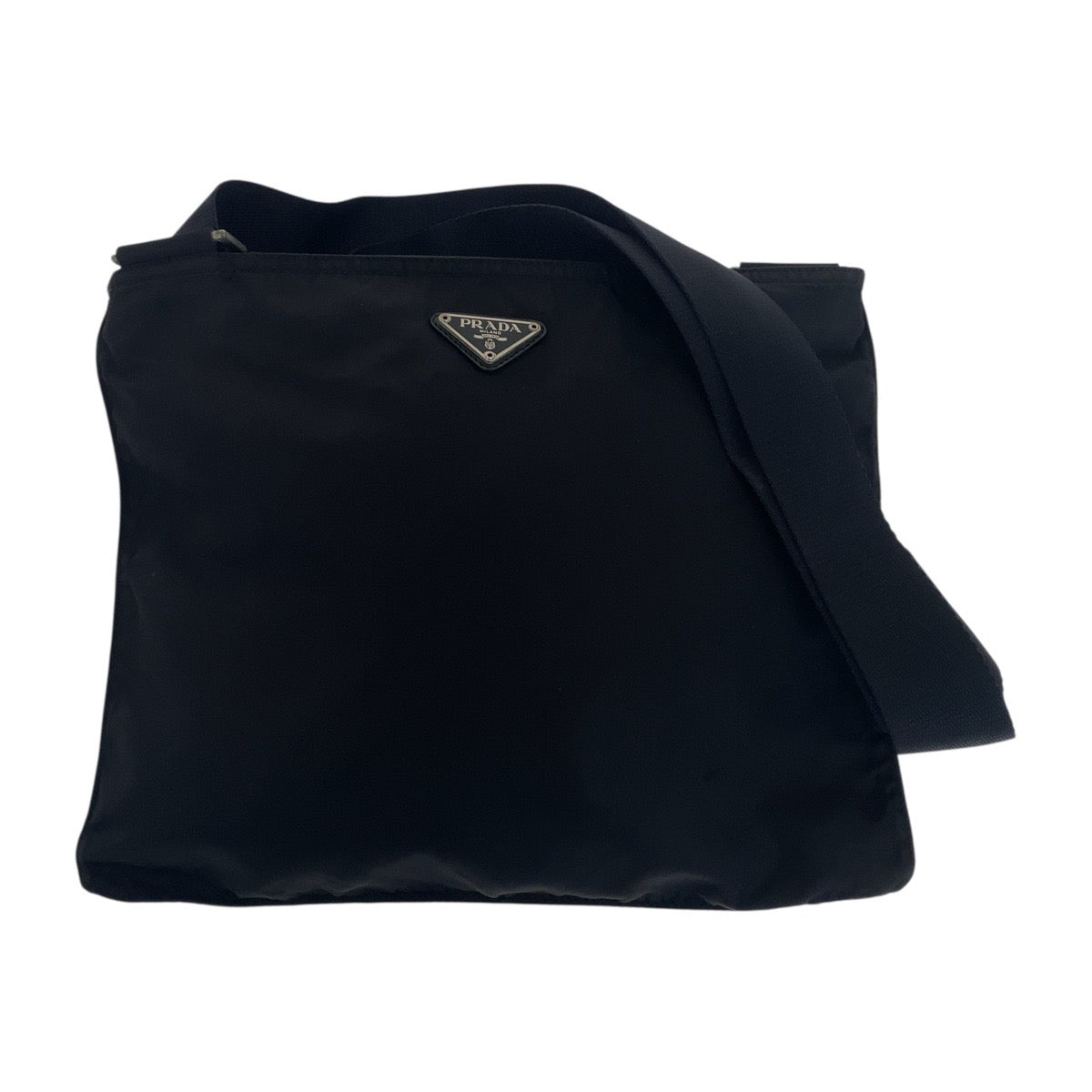 19725
PRADA プラダ テスート 三角ロゴプレート ブラック 黒 シルバー金具 ナイロン ショルダーバッグ サコッシュ レディース ABP31