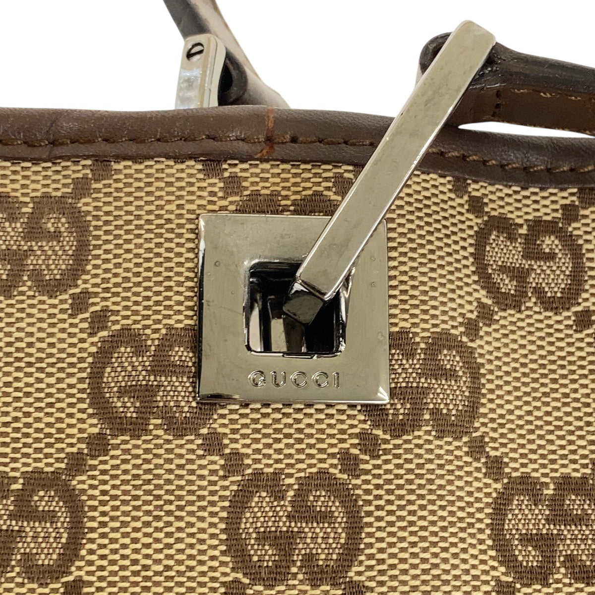 19746
GUCCI グッチ ベージュ ブラウン シルバー金具 GGキャンバス 31244 トートバッグ ショルダーバッグ レディース AB25