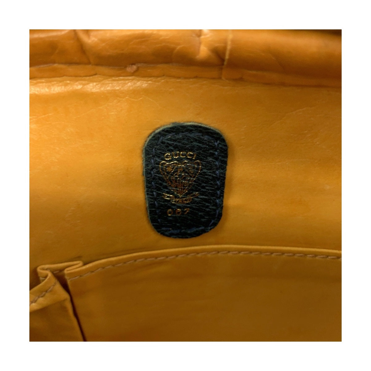 19749
GUCCI Vintage Gray Navy Gold Hardware GG Supreme Canvas 001 067 1282 0 Shoulder Bag Pochette Women's ABP36