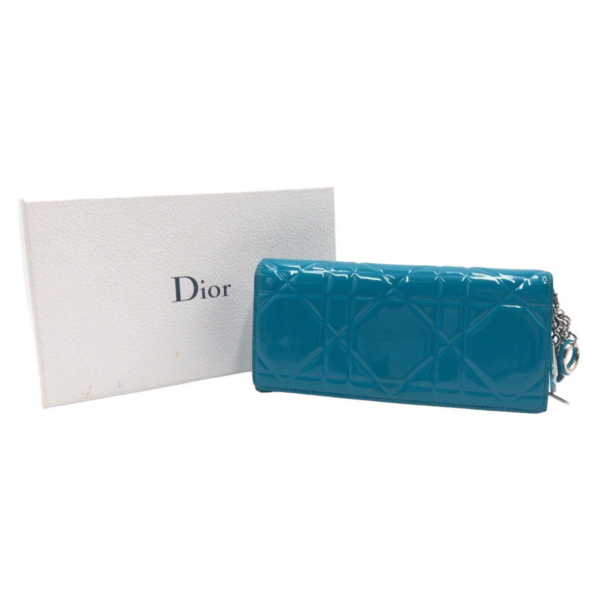 19773
Dior ディオール カナージュ ロゴチャーム ブルー シルバー金具 エナメル 長財布 チェーンウォレット レディース AB