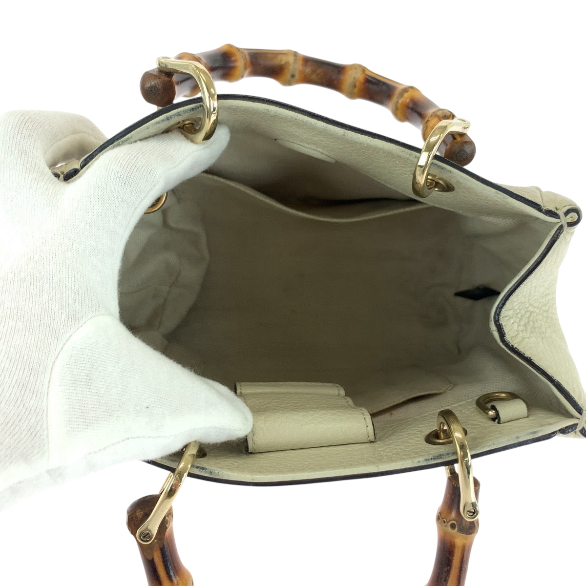 19779
GUCCI Gucci Bamboo Ivory Brown Gold Hardware Leather 368823 Handbag Women's ABP40