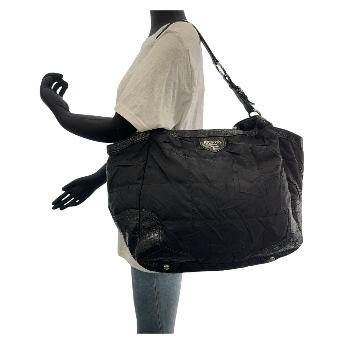 19816
PRADA プラダ テスート しわ加工 三角ロゴプレート ブラック 黒 シルバー金具 ナイロン / レザー ショルダーバッグ ハンドバッグ レディース ABP