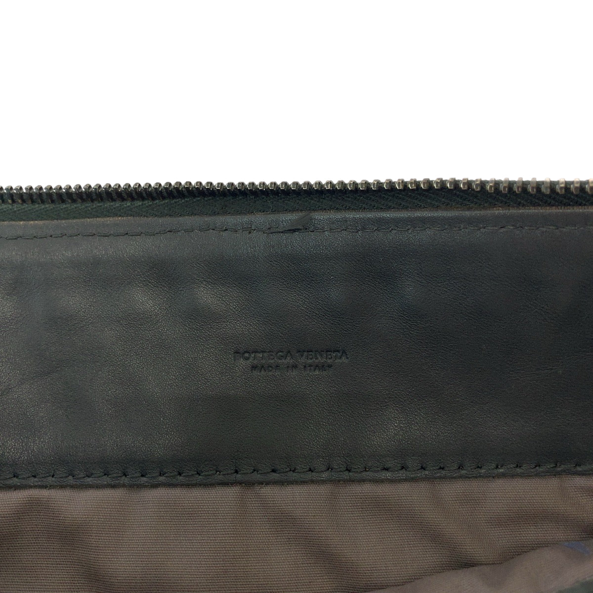 19844
BOTTEGAVENETA ボッテガヴェネタ イントレチャート グレー シルバー金具 レザー クラッチバッグ セカンドバッグ メンズ ABP