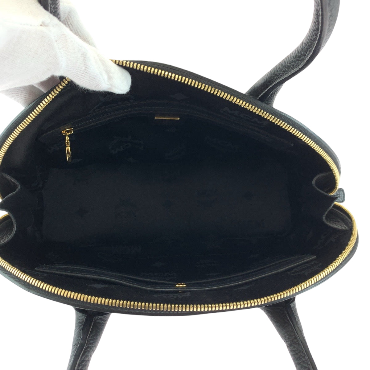 MCM エム シー エム ロゴ ブラック 黒 ゴールド金具 レザー ハンドバッグ トートバッグ  レディース ABP