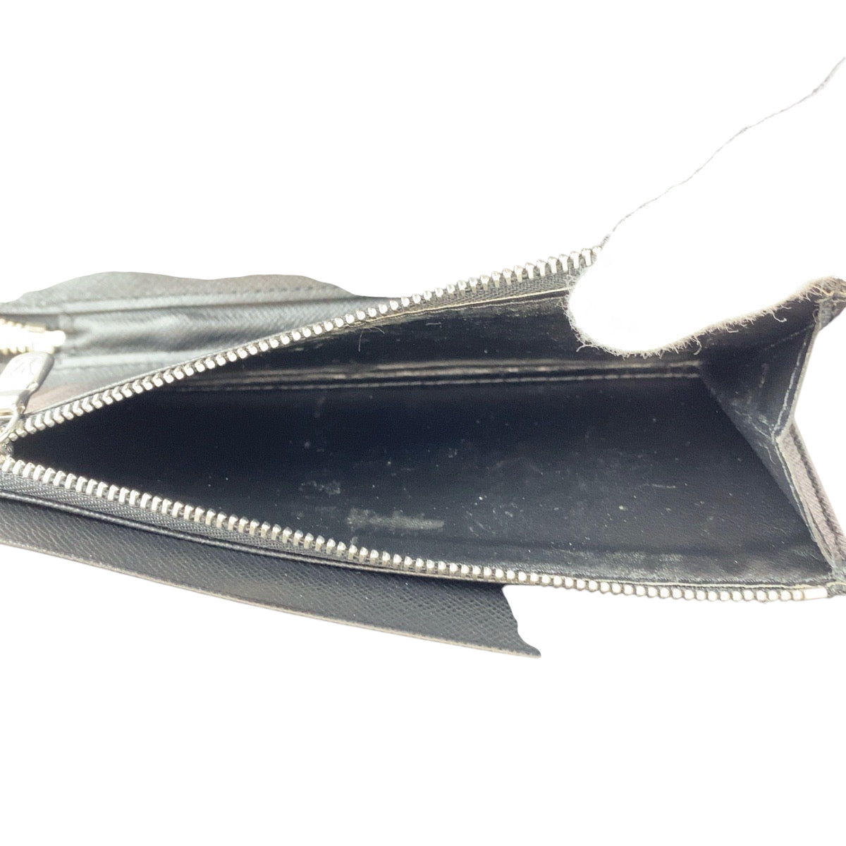 19866
LOUIS VUITTON ルイヴィトン タイガ オーガナイザー アトール ブラック 黒 シルバー金具 タイガ M30652 長財布 ロングウォレット メンズ A35