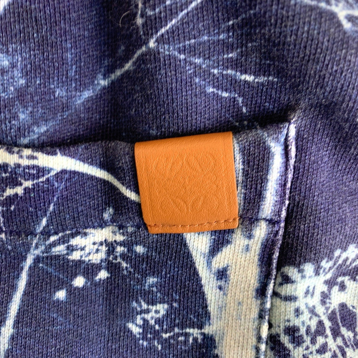 19869
LOEWE ロエベ アナグラムロゴ サイズM ブルー コットン / パイル ショートパンツ ハーフパンツ メンズ ABP34