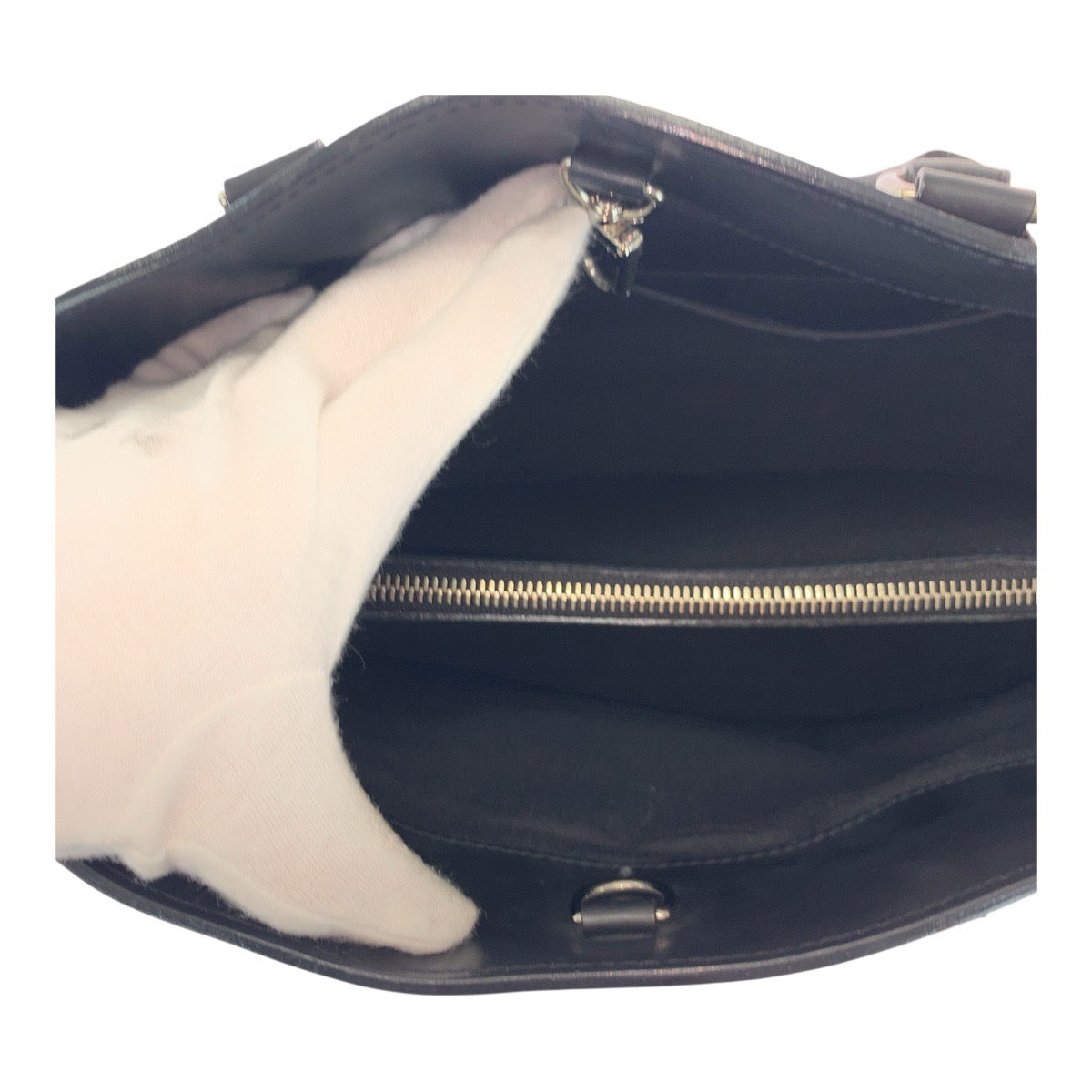 19877
LOUIS VUITTON ルイヴィトン エピ パッシィPM ノワール ブラック 黒 シルバー金具 エピレザー M59262 ハンドバッグ ショルダーバッグ レディース AB43