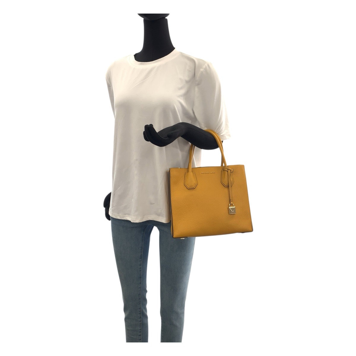 19901
Michael Kors Yellow Gold Hardware Leather Tote Bag Shoulder Bag 2-way Women's ABP15