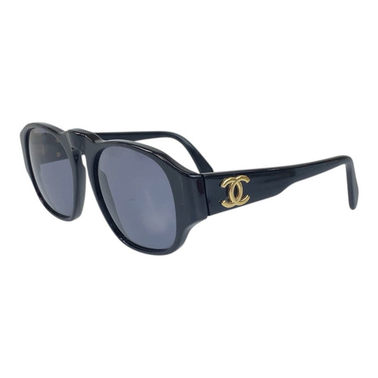 19908
CHANEL シャネル ヴィンテージ ココマーク ブラック ゴールド金具 プラスチック 0006 10 サングラス 男女兼用 ウェリントン レディース ABP20