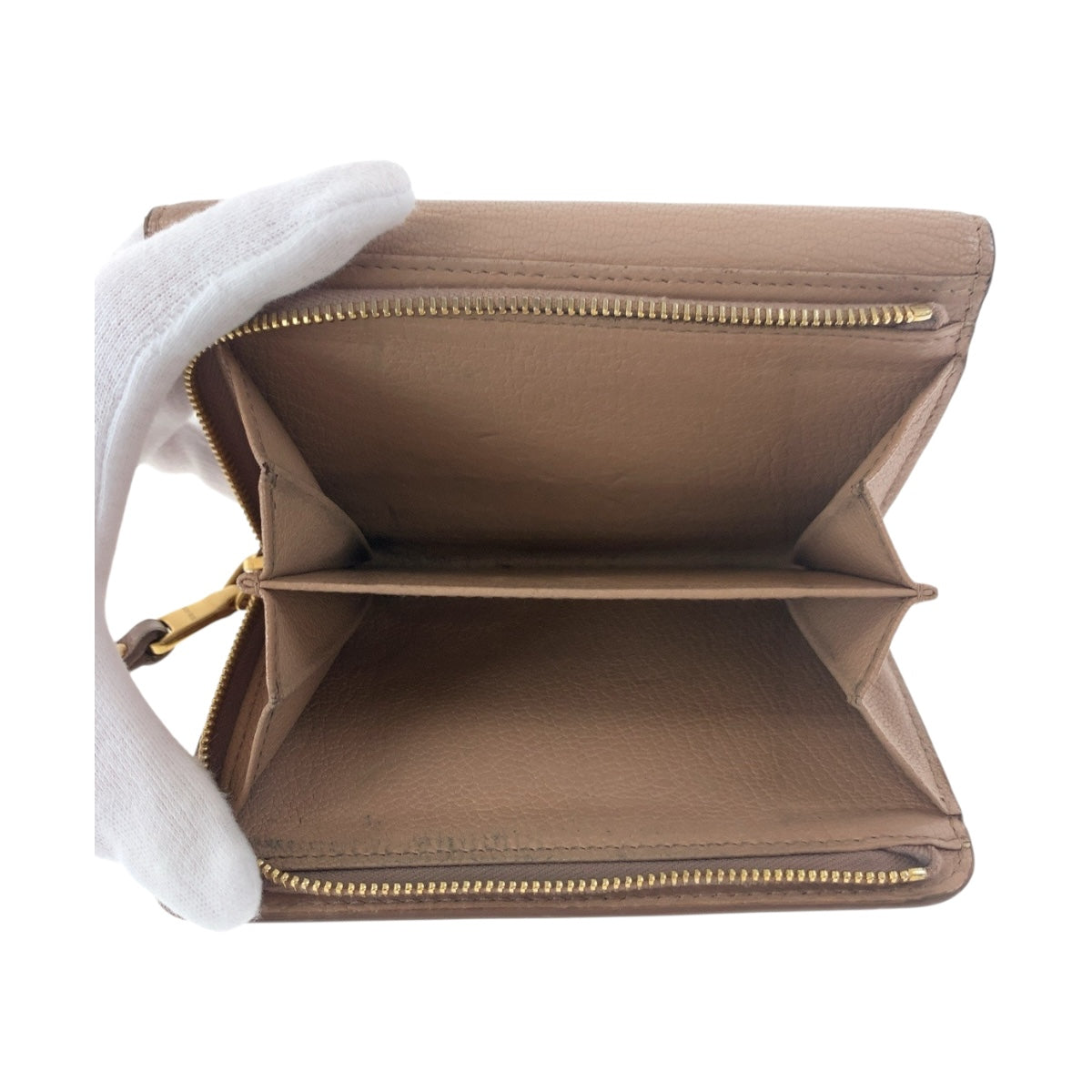 19924
MIUMIU ミュウミュウ リボン ピンク ゴールド金具 レザー 折財布 コンパクトウォレット レディース AB10