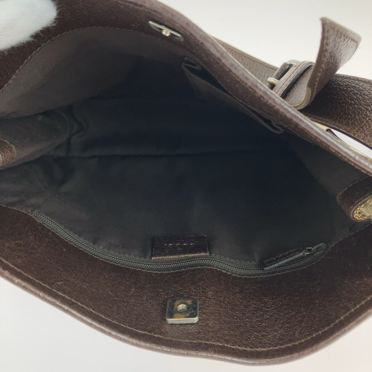 19934
GUCCI グッチ エクリプス ブラウン シルバー金具 GGキャンバス 120841 ショルダーバッグ メッセンジャーバッグ レディース ABP