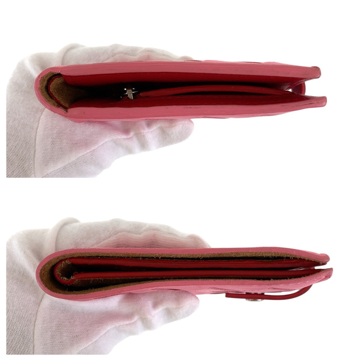 19941
BOTTEGAVENETA ボッテガヴェネタ イントレチャート ピンク レッド シルバー金具 レザー 折財布 コンパクトウォレット  レディース ABP