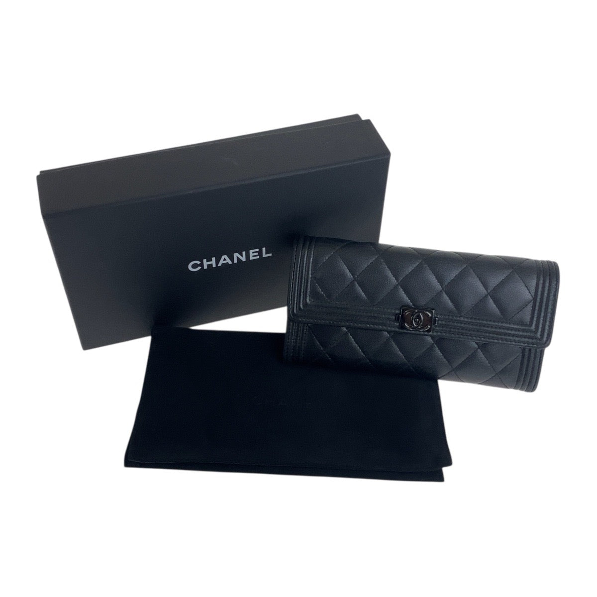 20023
CHANEL シャネル ボーイシャネル ココマーク ブラック 黒 シルバー金具 キャビアスキン ロングウォレット 長財布 レディース ABP55