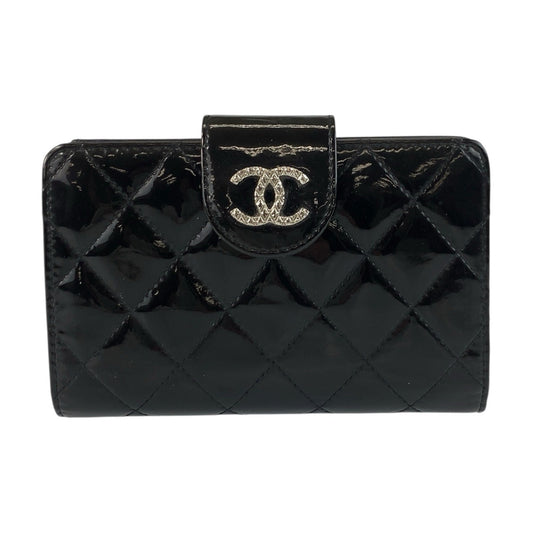 20024
CHANEL シャネル ブリリアント マトラッセ ココマーク ブラック 黒 シルバー金具 パテントレザー 折財布 コンパクトウォレット レディース ABP55