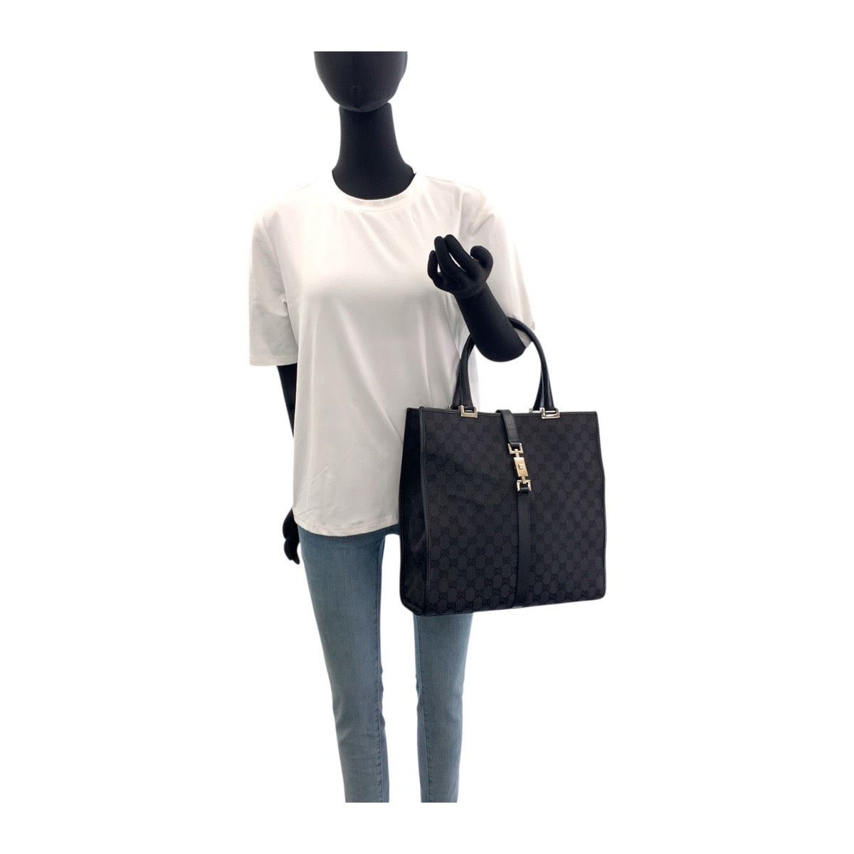 20027
GUCCI グッチ ブラック 黒 シルバー金具 GGキャンバス 002 1064 トートバッグ ショルダーバッグ レディース ABP41