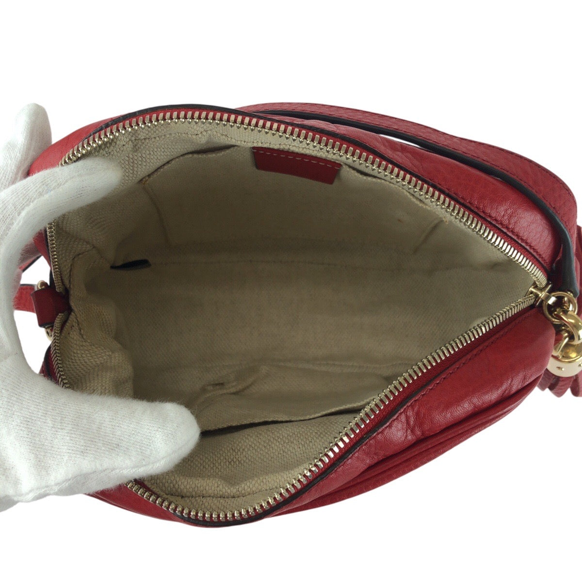 20048
GUCCI グッチ ソーホー タッセル レッド ゴールド金具 レザー 308364 ショルダーバッグ ポシェット レディース ABP66