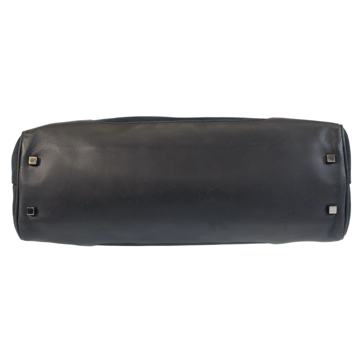 20079
GUCCI グッチ ブラック 黒 シルバー金具 GGキャンバス / レザー 002 1115 ショルダーバッグ レディース ABP35