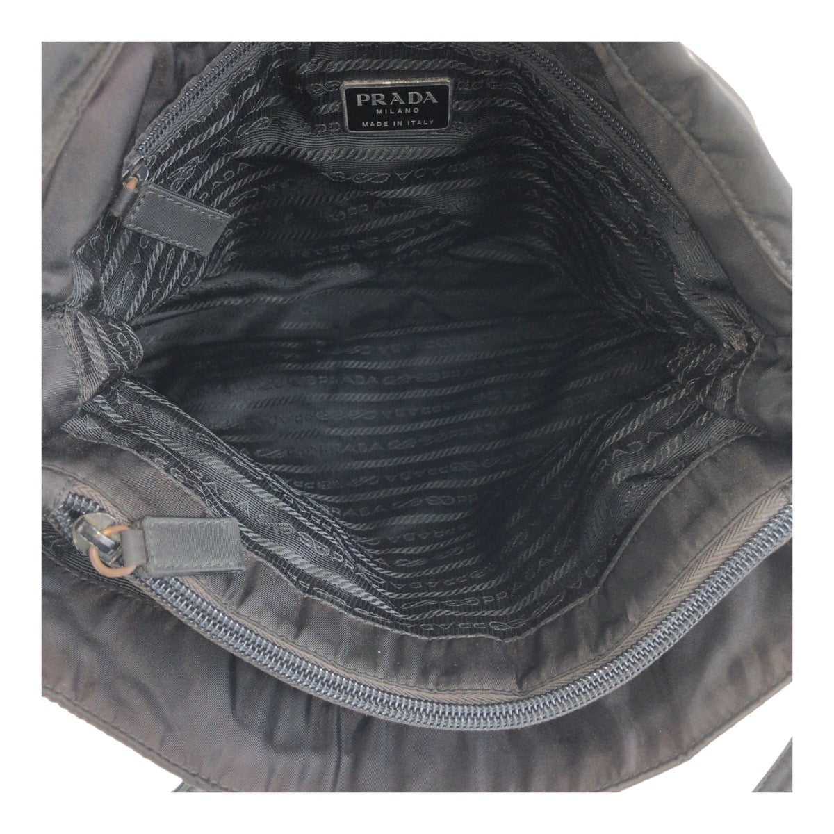 20119
PRADA プラダ テスート 三角ロゴプレート ブラック 黒 シルバー金具 ナイロン トートバッグ ショルダーバッグ レディース AB28