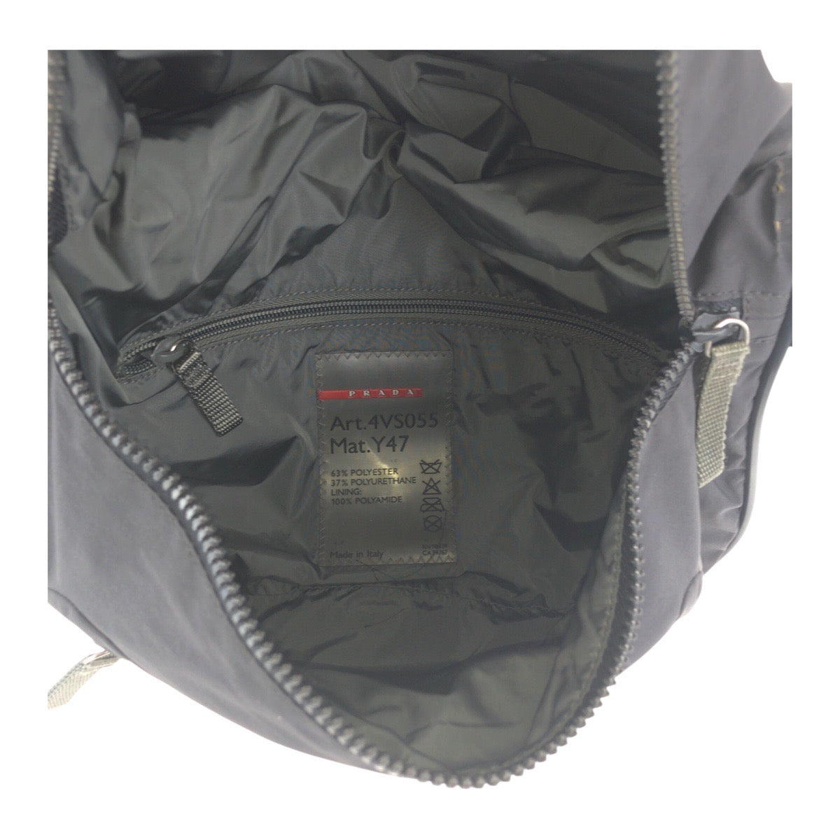 20121
PRADA プラダ スポーツ ブラック 黒 グレー シルバー金具 ナイロン ショルダーバッグ メッセンジャーバッグ メンズ AB22