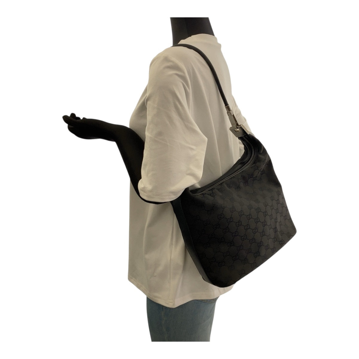 20127
GUCCI グッチ ブラック 黒 シルバー金具 GGキャンバス 01234 ショルダーバッグ ハンドバッグ レディース A44