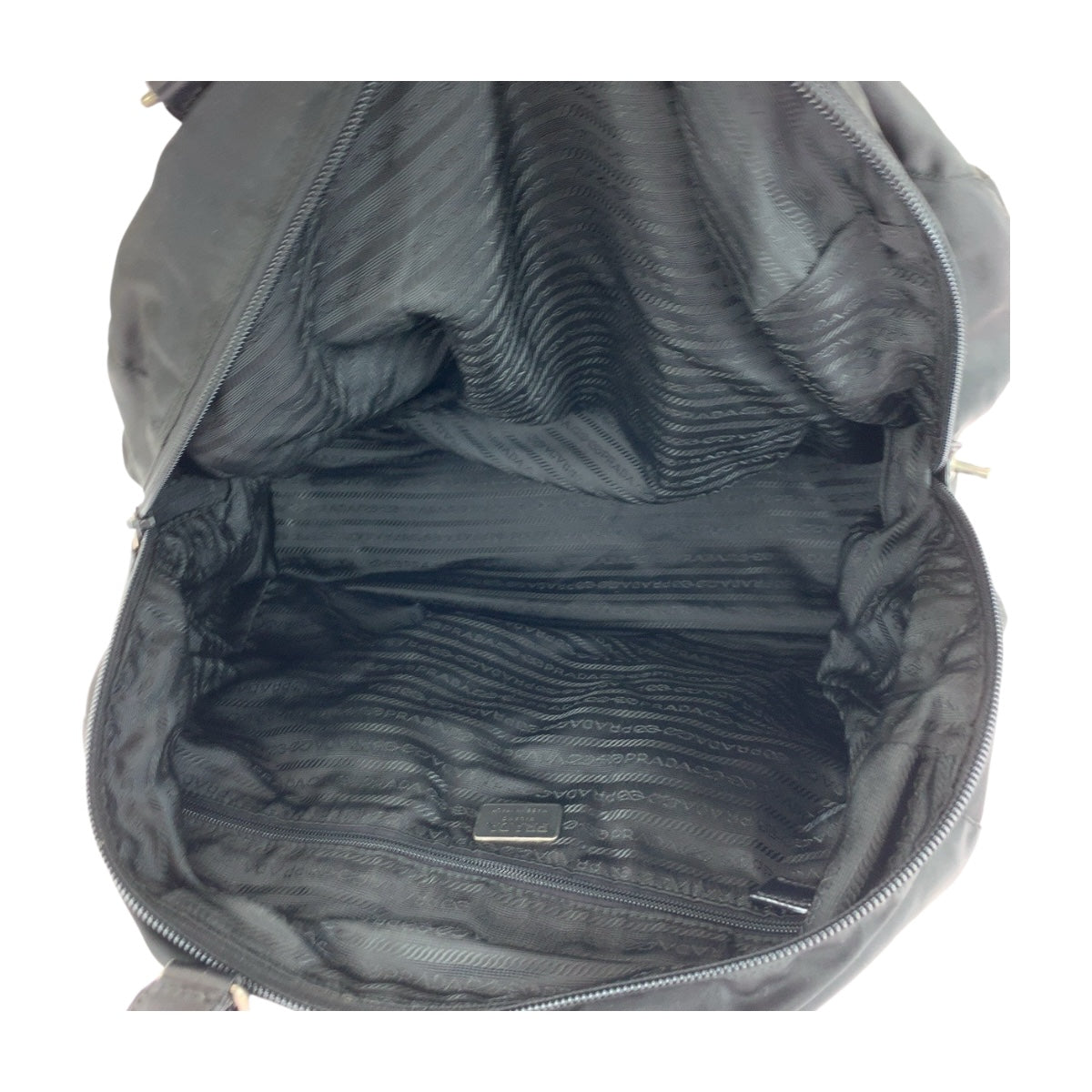 20156
PRADA プラダ テスート 三角ロゴプレート ブラック 黒 シルバー金具 ナイロン ボストンバッグ ハンドバッグ メンズ ABP42