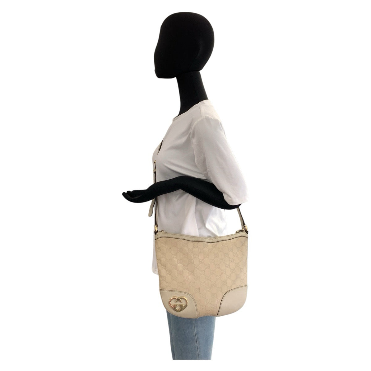 20163
GUCCI グッチ グッチシマ ラブリー ベージュ アイボリー ゴールド金具 レザー 257072 ショルダーバッグ ポシェット レディース AB28