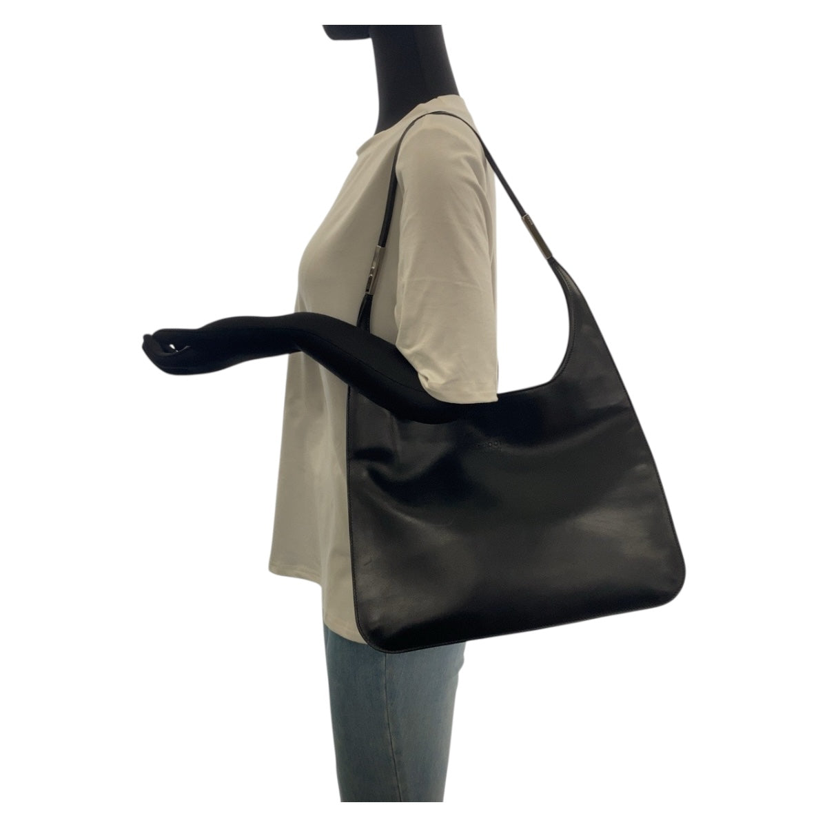 20166
GUCCI グッチ ブラック 黒 シルバー金具 レザー 001 3167 ショルダーバッグ 肩掛け レディース AB28