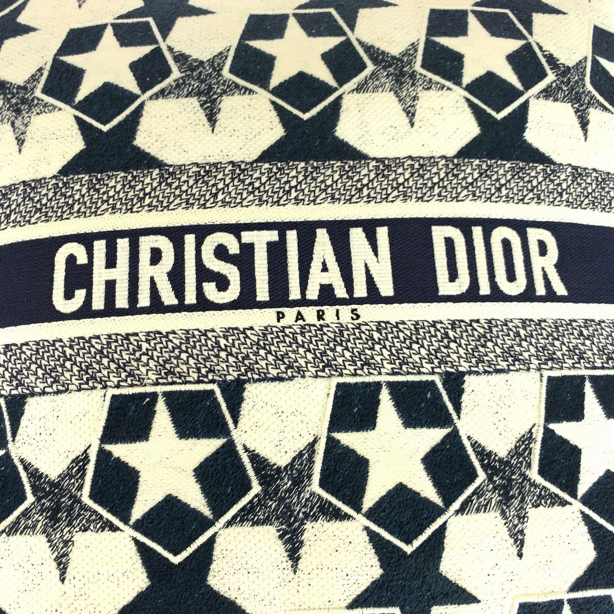 20208
Dior Logo Embroidered Unisex Navy White Canvas HYP02ASC1U Interior Cushion Women's ABP50