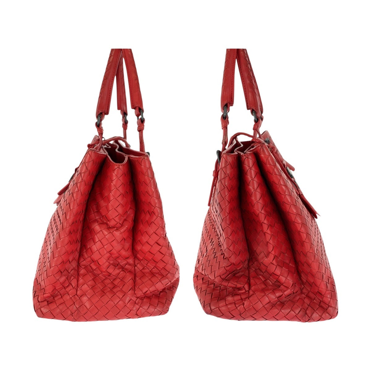 20228
BOTTEGAVENETA ボッテガヴェネタ イントレチャート ローマ レッド シルバー金具 レザー ハンドバッグ トートバッグ レディース ABP70