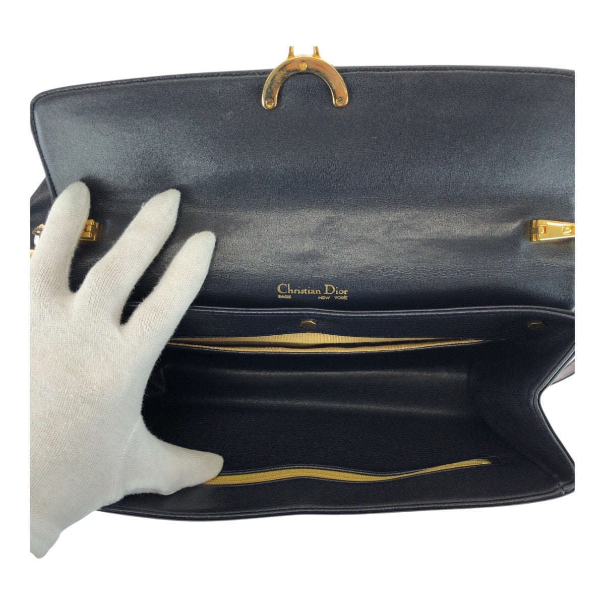 20251
Dior ディオール ヴィンテージ ブラック 黒 ゴールド金具 レザー ショルダーバッグ ポシェット レディース AB28