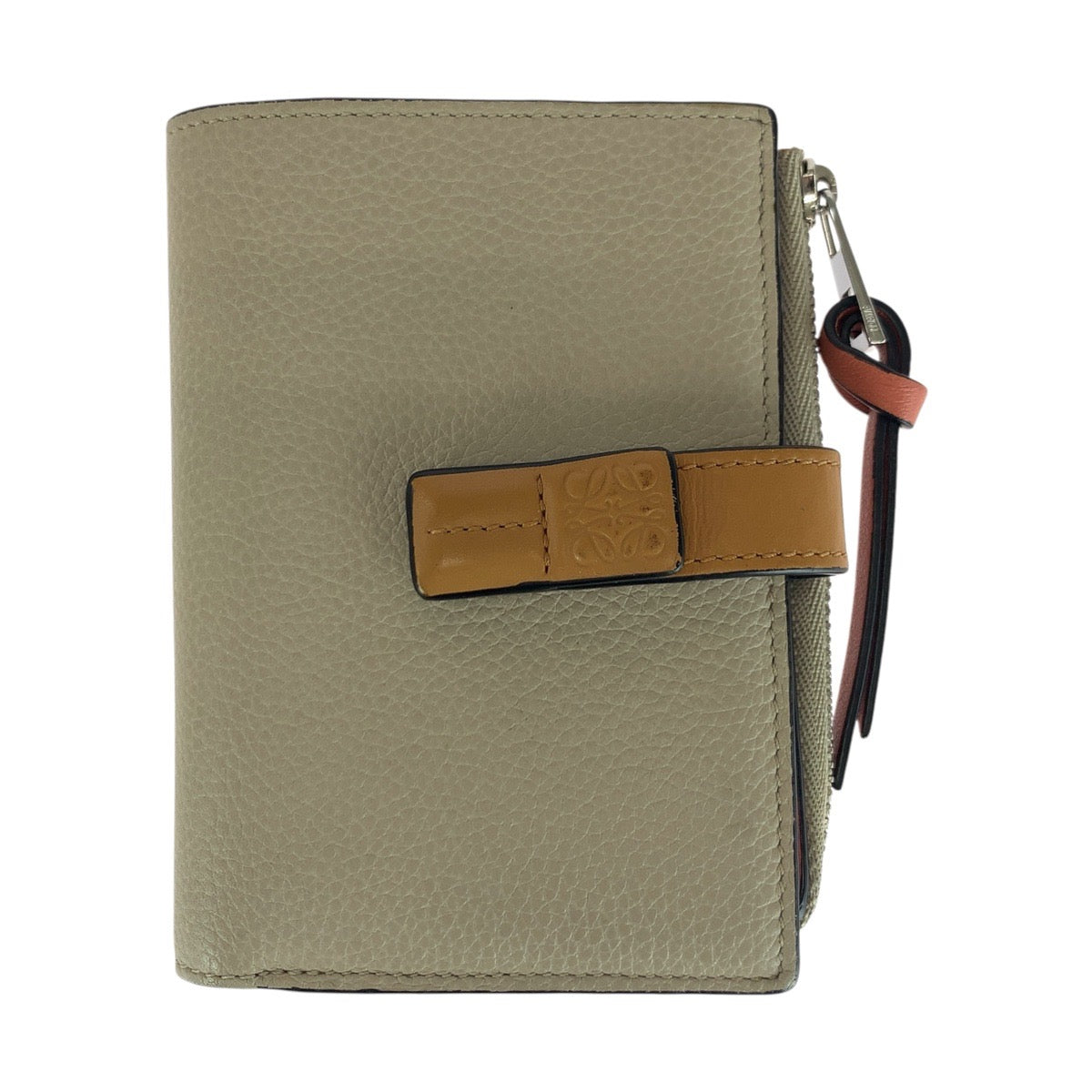 20256
LOEWE ロエベ アナグラム ベージュ ブラウン シルバー金具 レザー 折財布 コンパクトウォレット レディース ABP27