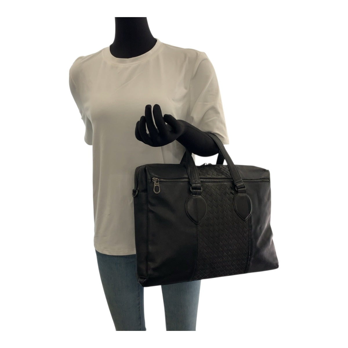 20261
BOTTEGAVENETA ボッテガヴェネタ イントレチャート ブラック 黒 シルバー金具 レザー ビジネスバッグ ブリーフケース ショルダーバッグ メンズ ABP63