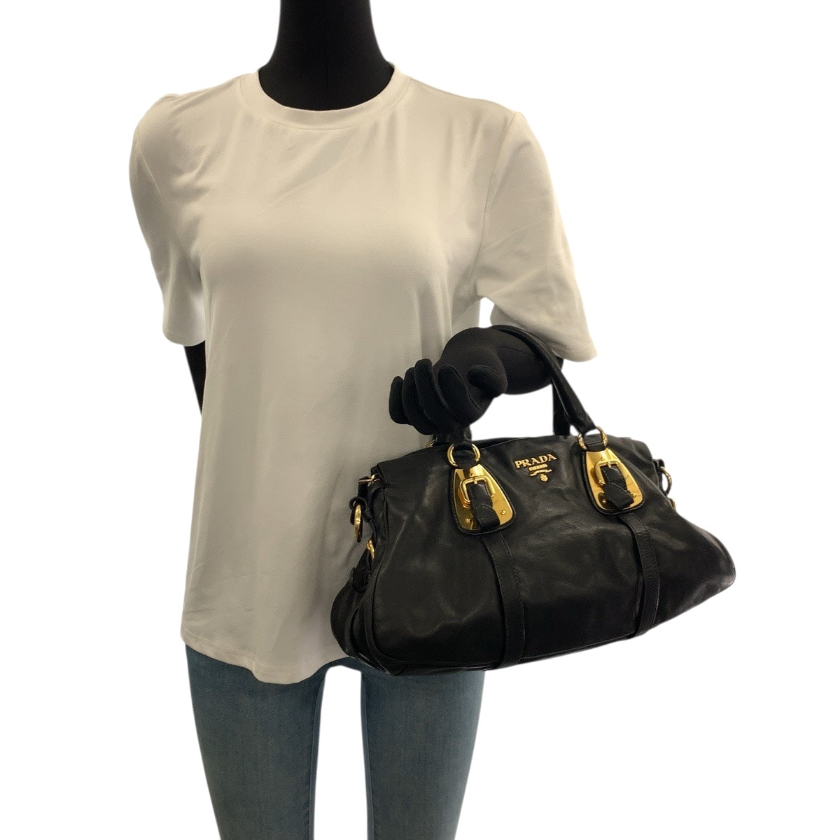 20283
PRADA プラダ ロゴ ブラック 黒 ゴールド金具 レザー BN1903 ショルダーバッグ ハンドバッグ レディース ABP49