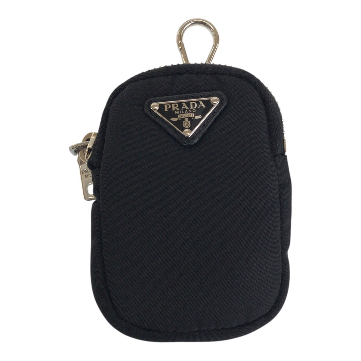 20302
PRADA プラダ テスート 三角ロゴプレート ブラック 黒 シルバー 金具 ナイロン ミニポーチ キーホルダー 男女兼用 メンズ A35