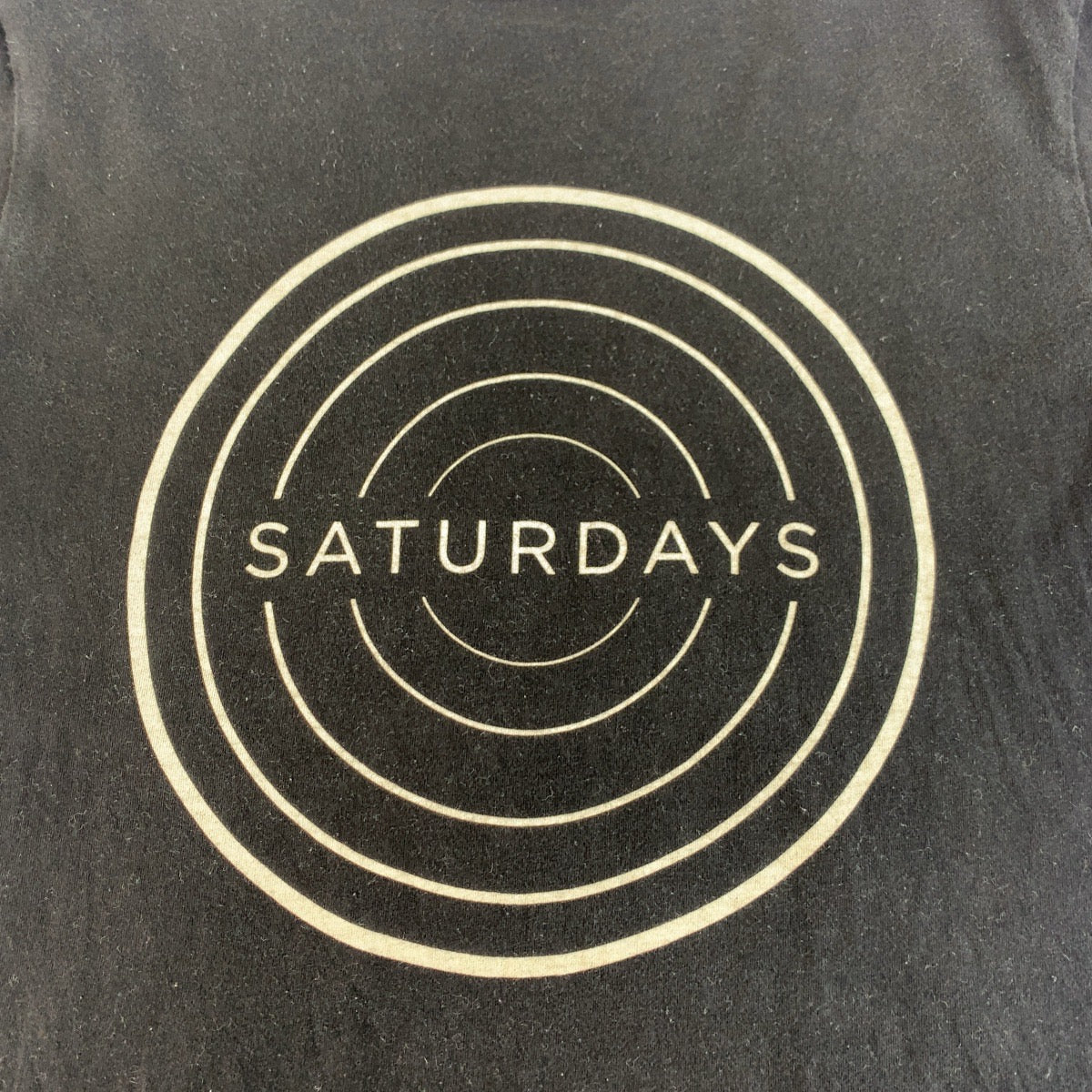 20341
SATURDAYS SURF NYC サタデーズサーフニューヨーク ブラック 黒 コットン Ｔシャツ メンズ B