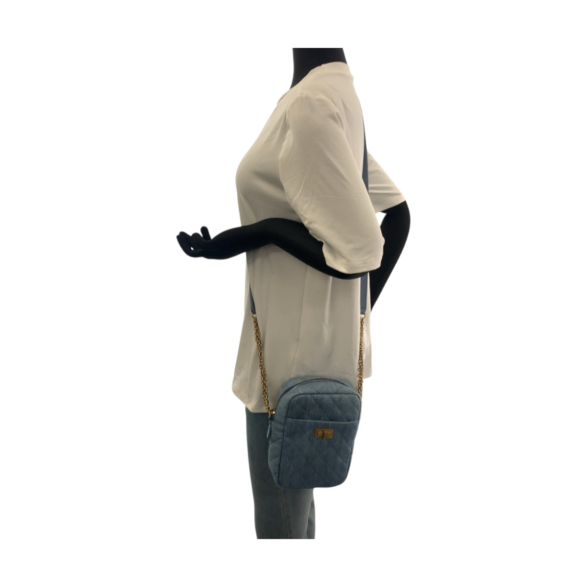 20406
CHANEL シャネル 2.55 キルティング ブルー ゴールド金具 デニム ショルダーバッグ ポシェット レディース A300