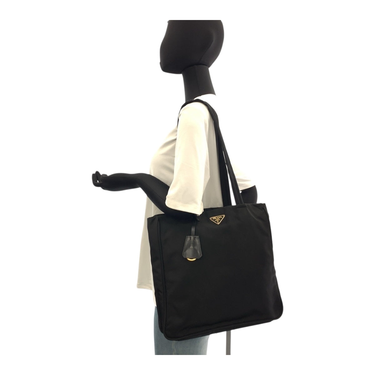 20414
PRADA プラダ テスート 三角ロゴプレート ブラック 黒 ゴールド金具 ナイロン / レザー トートバッグ ショルダーバッグ レディース AB32