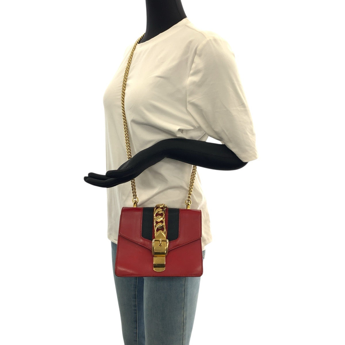 20415
GUCCI グッチ シルヴィ レッド ゴールド金具 レザー 431666 ショルダーバッグ チェーンショルダーバッグ レディース AB50