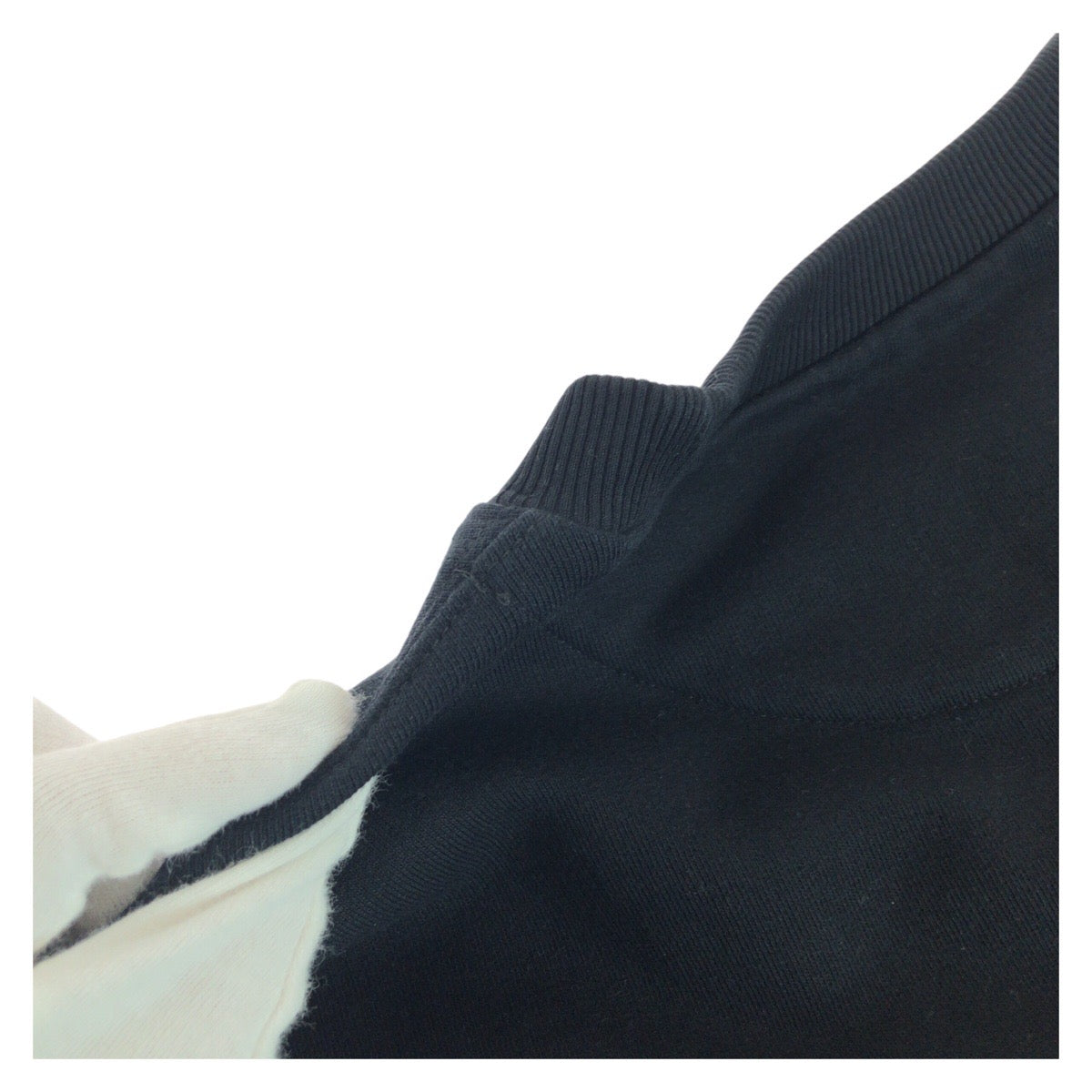 20429
PRADA プラダ 三角ロゴプレート サイズM ブラック 黒 シルバー金具 コットン ACU1 2023 121 スウェットシャツ トレーナー メンズ A80