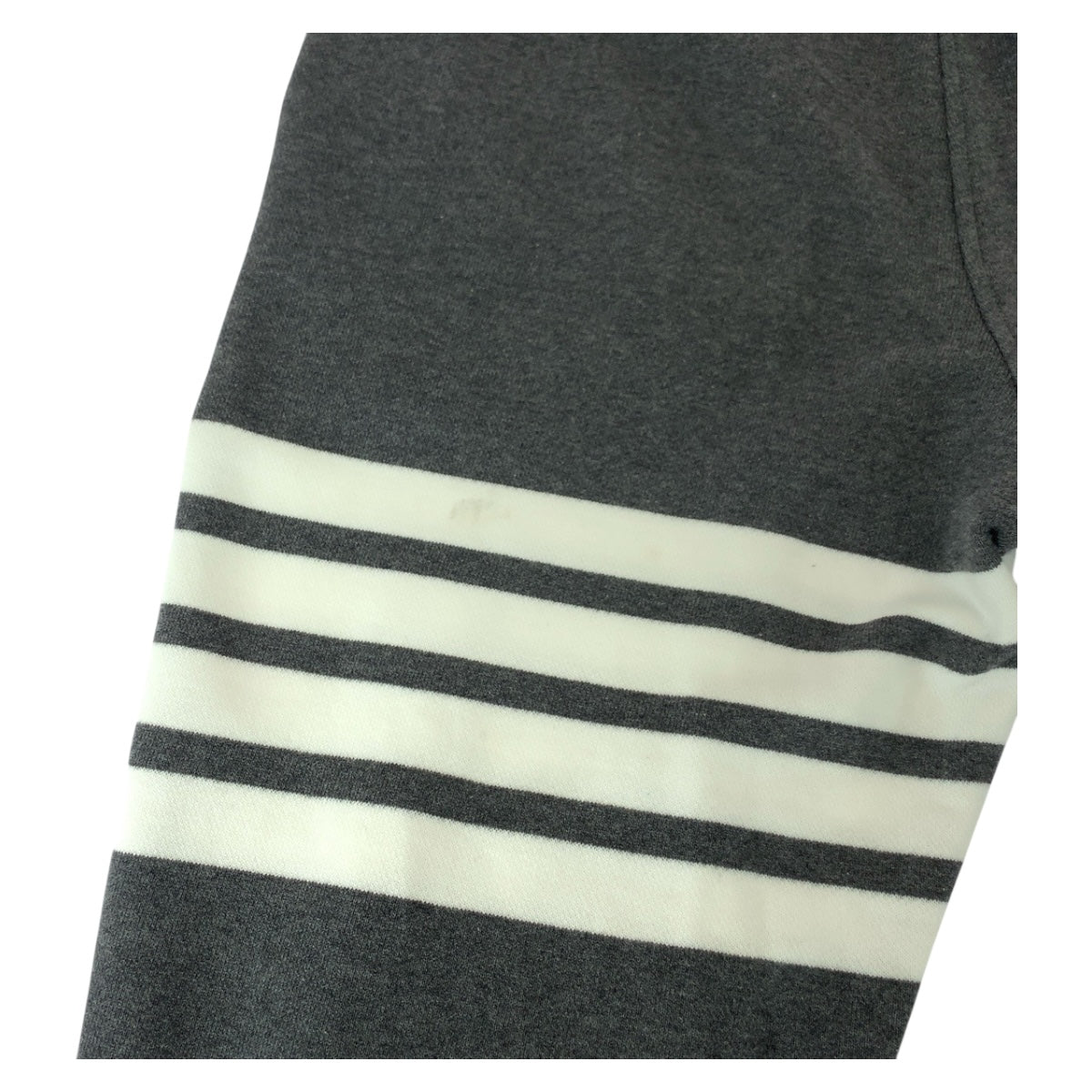 20439
THOM BROWNE トムブラウン 4BAR サイズ1 グレー ホワイト コットン MJQ008H 00535461 パンツ スウェットパンツ メンズ ABP25