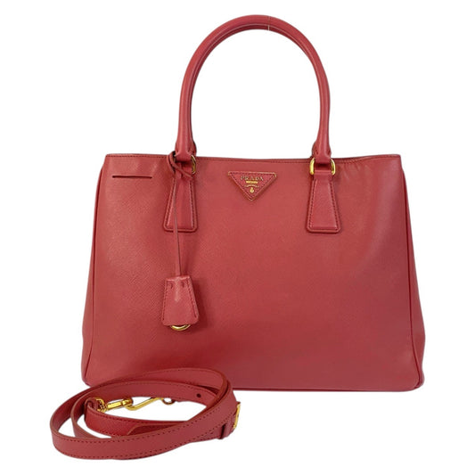 20446
PRADA プラダ サフィアーノ 三角ロゴプレート ピンク ゴールド金具 レザー ハンドバッグ トートバッグ ショルダーバッグ 2way レディース AB48