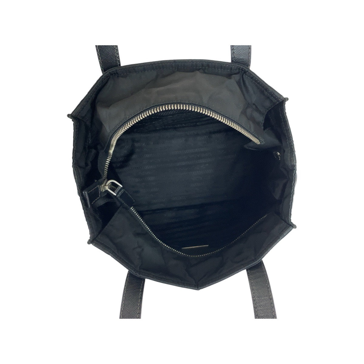 20471
PRADA プラダ テスート　サフィアーノ 三角ロゴプレート ブラック 黒 シルバー金具 ナイロン / レザー トートバッグ ショルダーバッグ レディース ABP36