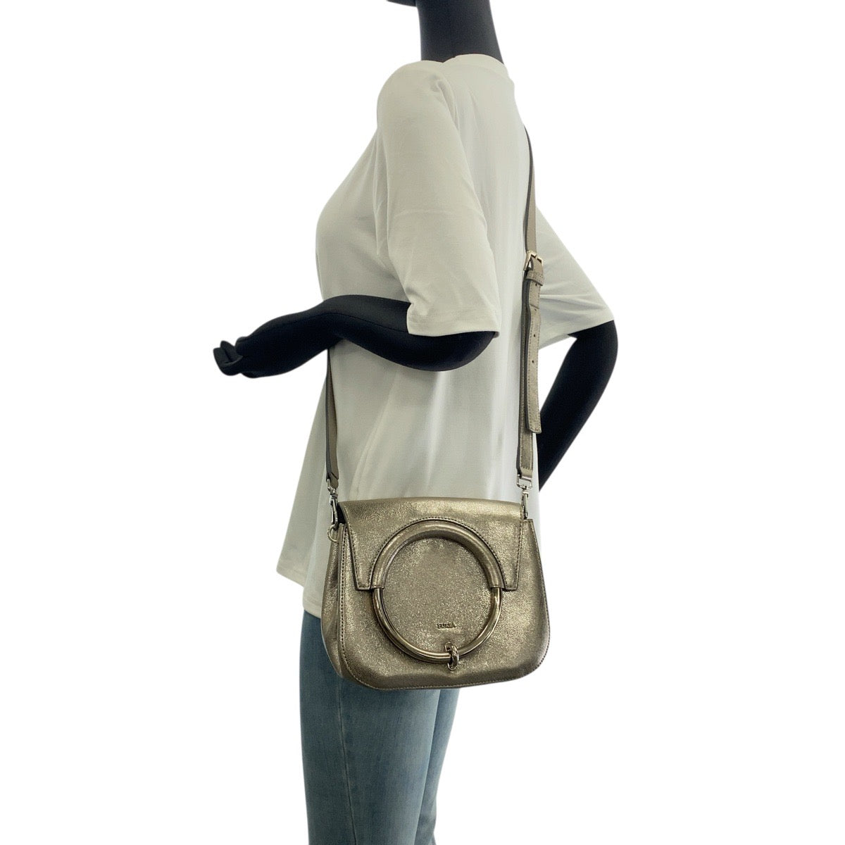 20473
Furla フルラ シルバー シルバー金具 レザー 274422 ショルダーバッグ ポシェット レディース ABP14