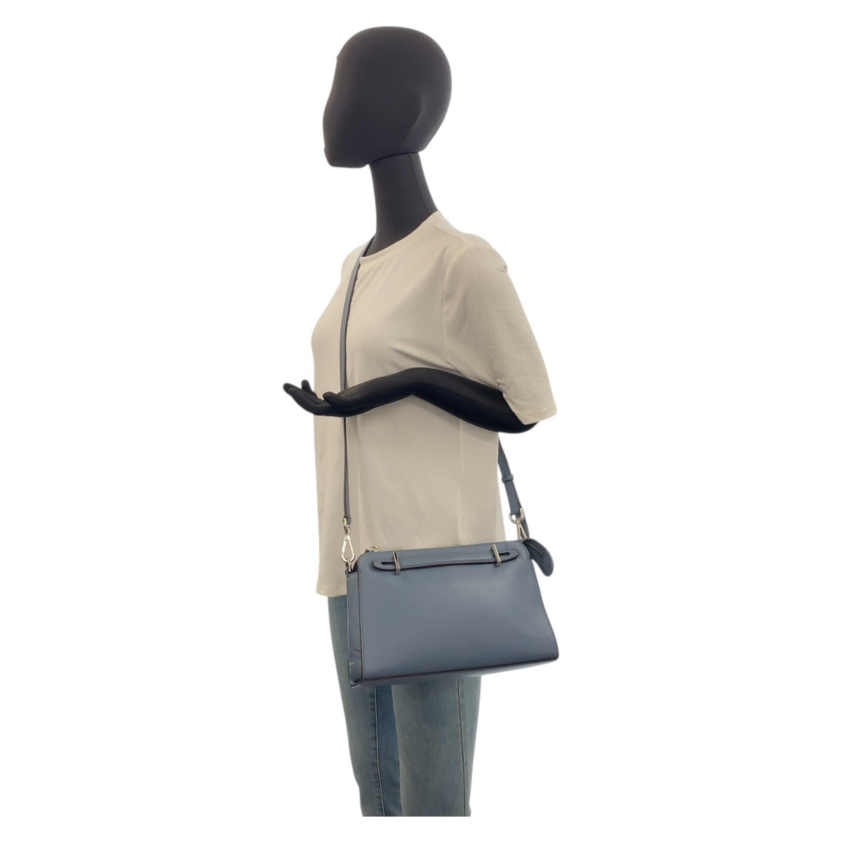 20499
Michael Kors マイケルコース ブルー シルバー金具 レザー 30H6SUES2L ショルダーバッグ ポシェット レディース AB10