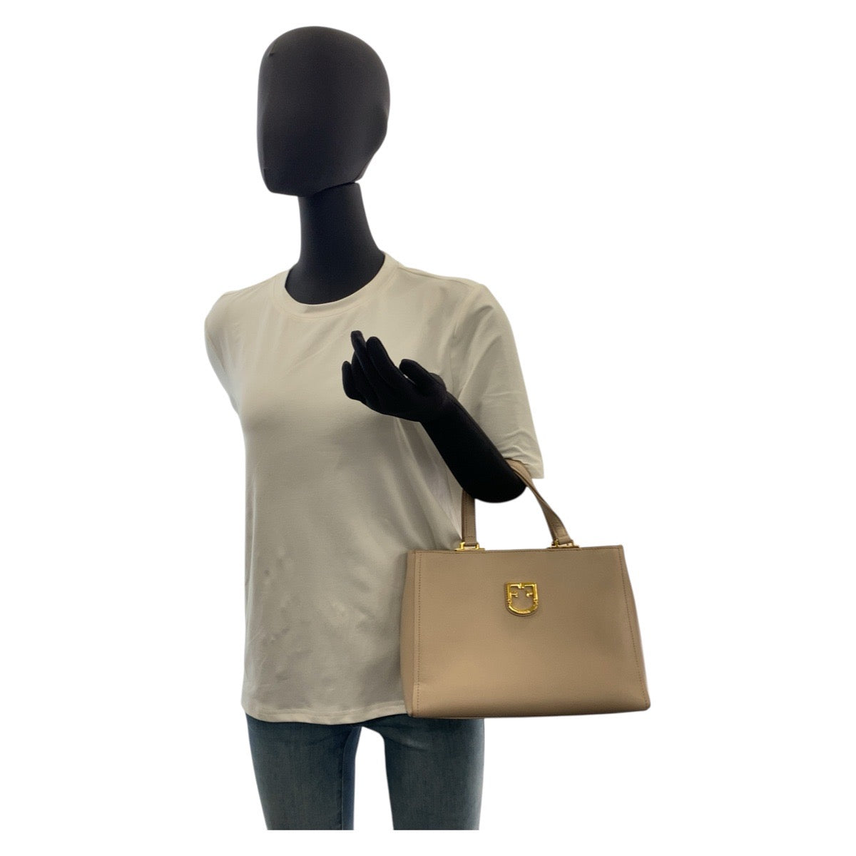 20505
Furla フルラ ベルヴェデーレ ベージュ ゴールド金具 レザー 1007967 ハンドバッグ ショルダーバッグ 2way レディース ABP10