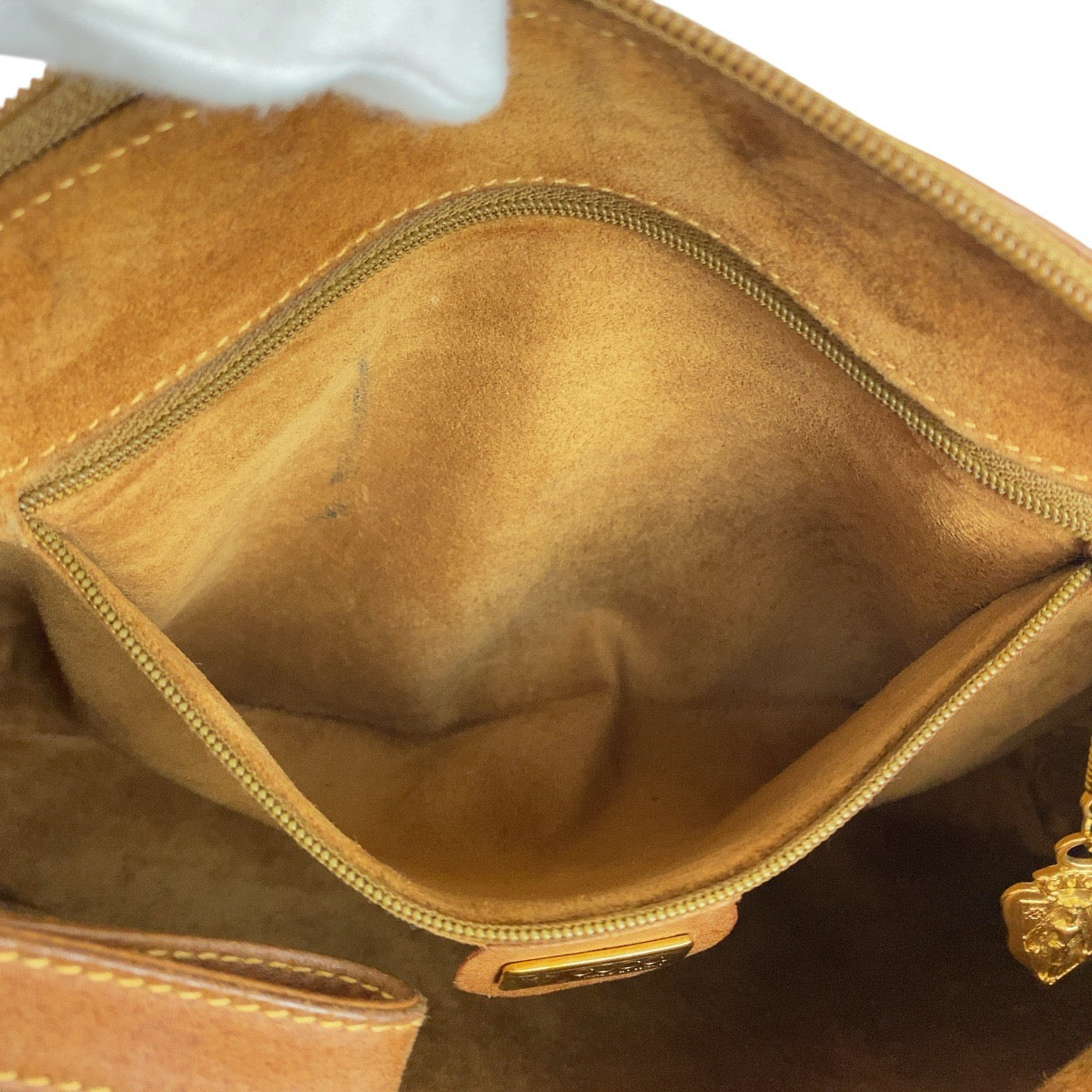 20510
GUCCI Vintage Brown Beige Gold Hardware Suede / Leather 004 113 0367 Clutch Bag Second Bag Men's AB16