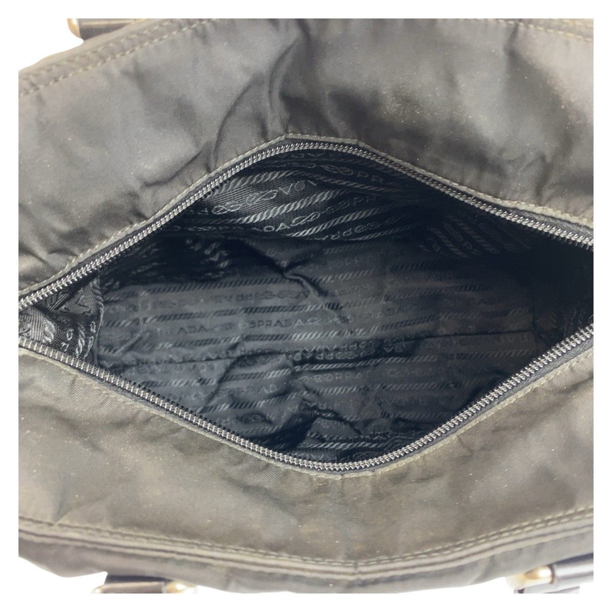 20542
PRADA プラダ テスート ロゴ ブラック 黒 シルバー金具 ナイロン トートバッグ ハンドバッグ レディース AB32