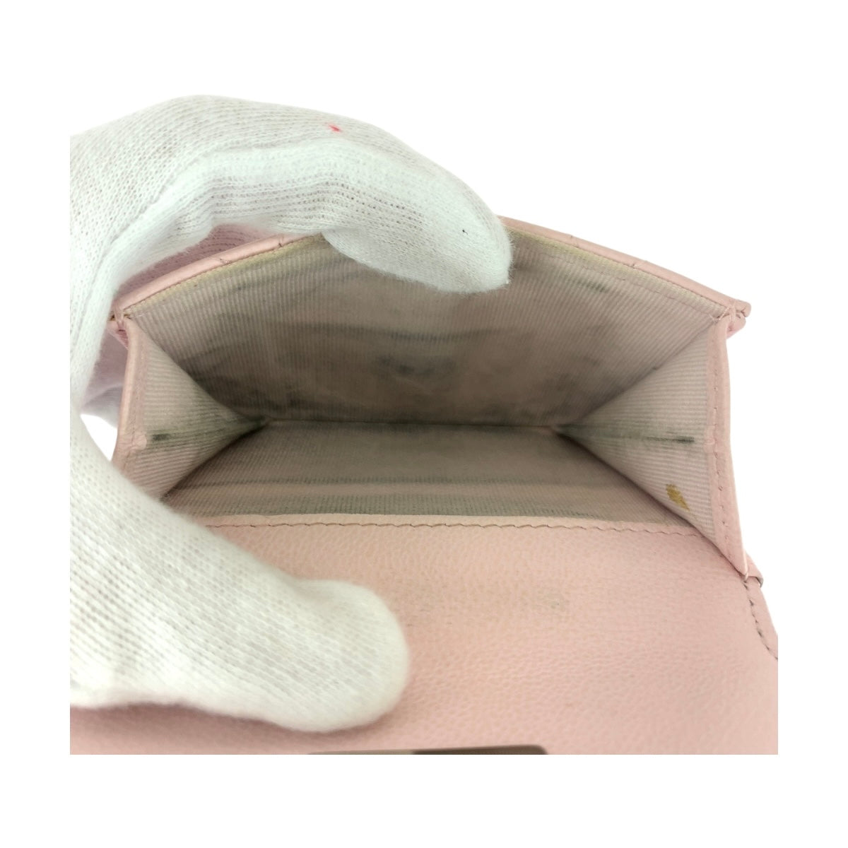 20550
CHANEL シャネル マトラッセ ココマーク ピンク シルバー金具 レザー 折財布 コンパクトウォレット レディース AB48